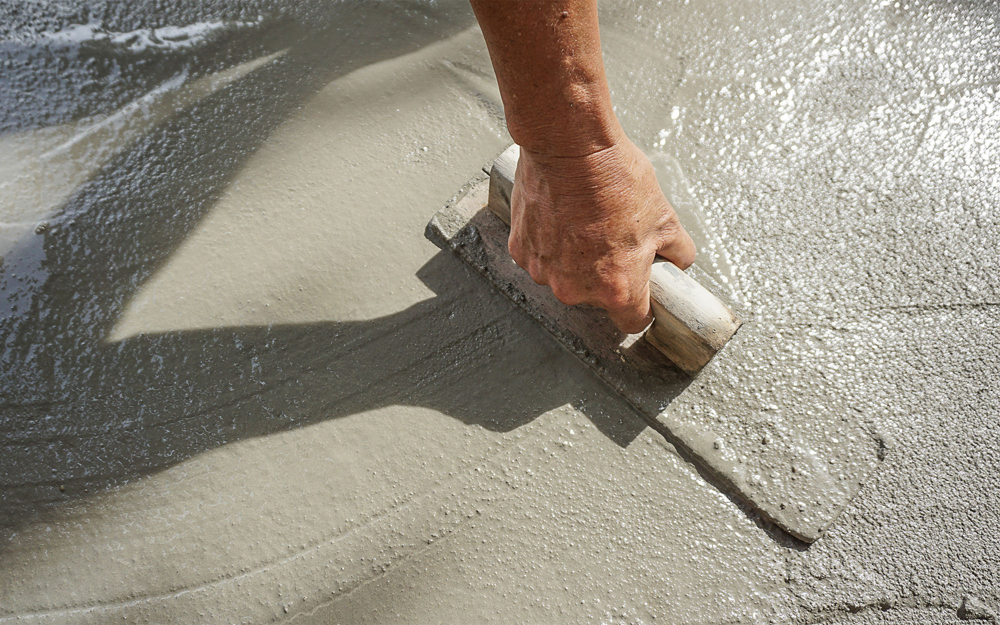 Front view of construction - plasterer concrete